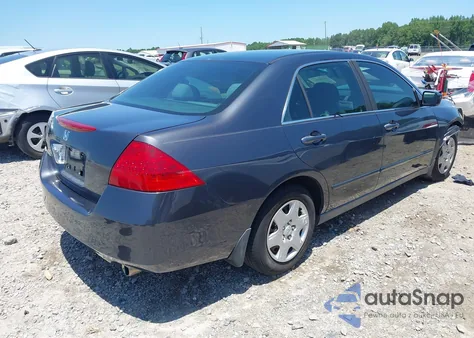 2007 Honda Accord Lx z USA, uszkodzony, nr VIN 1HGCM56497A098105